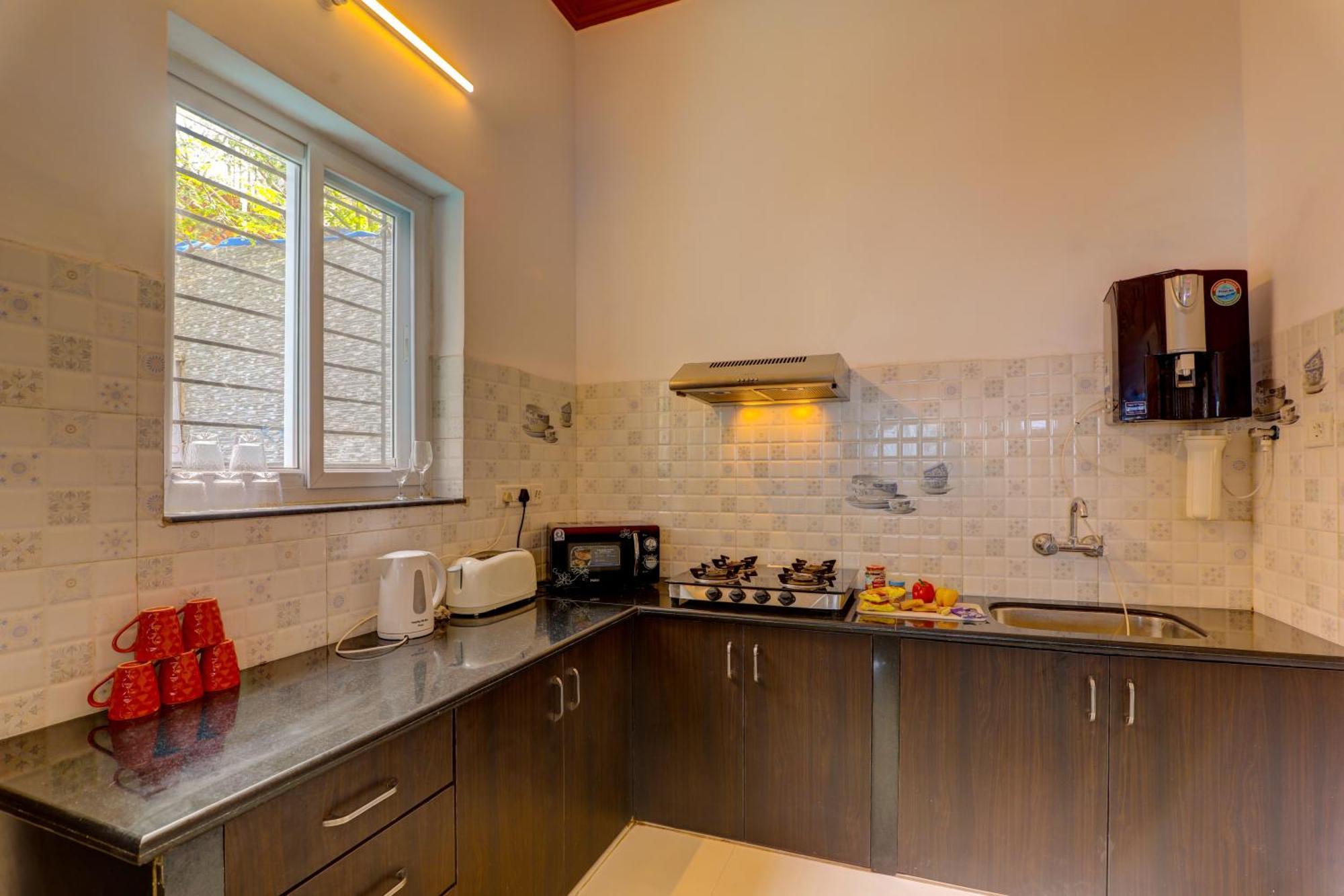 Jaqk Holidays - 9Bhk Villa For Big Groups, Private Pool-Wifi-Cartaker-Parking, North Goa Бага Экстерьер фото