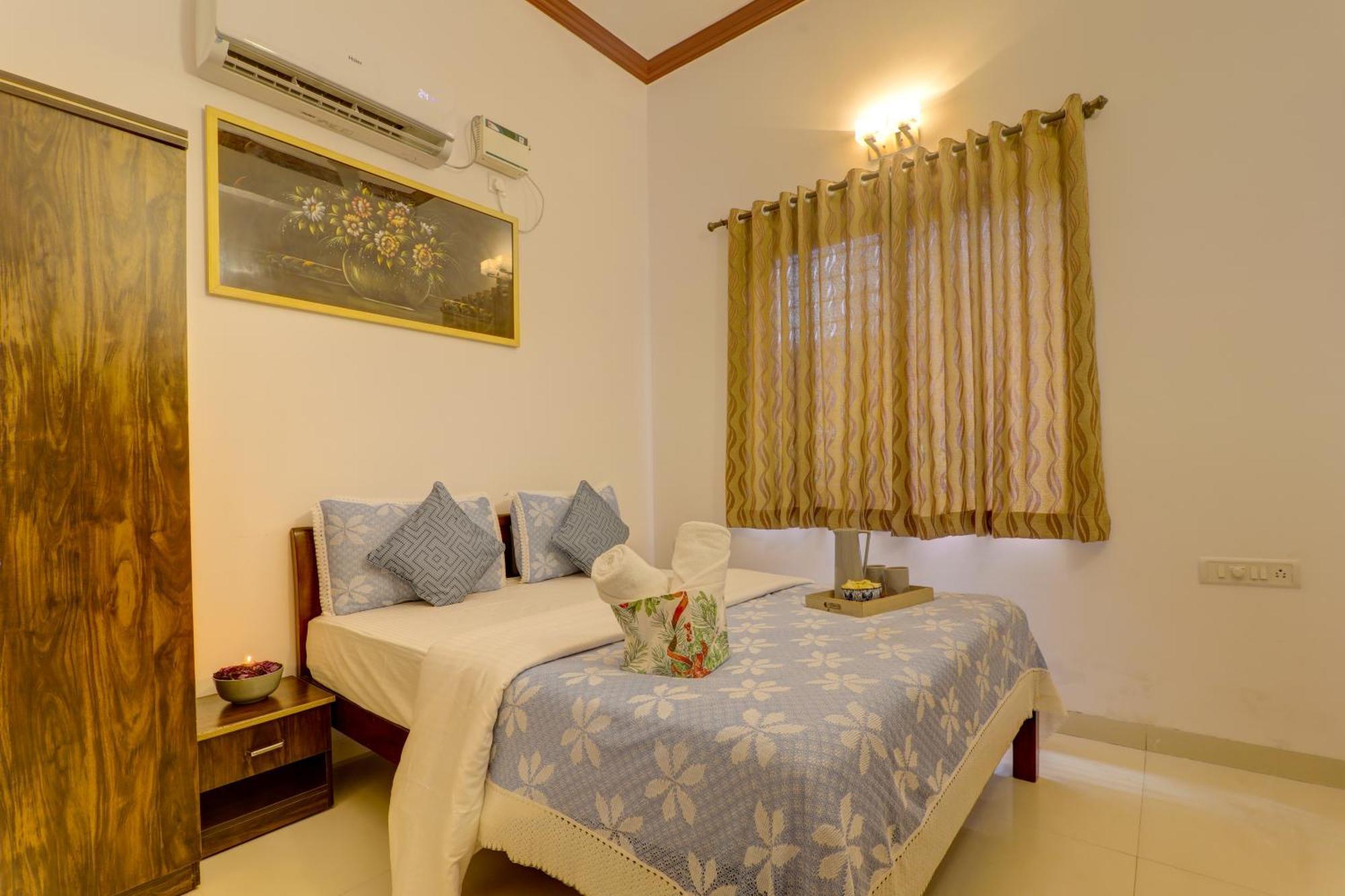 Jaqk Holidays - 9Bhk Villa For Big Groups, Private Pool-Wifi-Cartaker-Parking, North Goa Бага Экстерьер фото