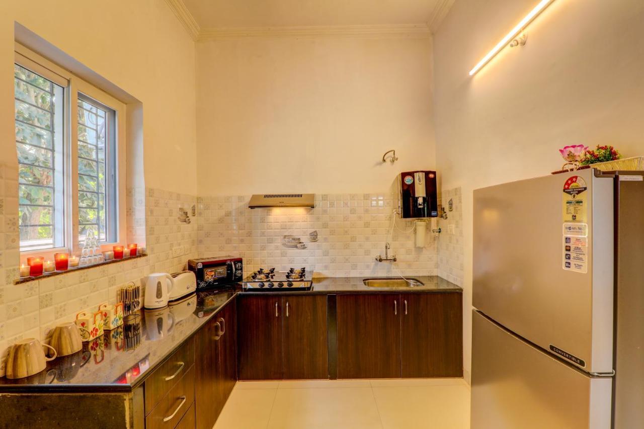 Jaqk Holidays - 9Bhk Villa For Big Groups, Private Pool-Wifi-Cartaker-Parking, North Goa Бага Экстерьер фото